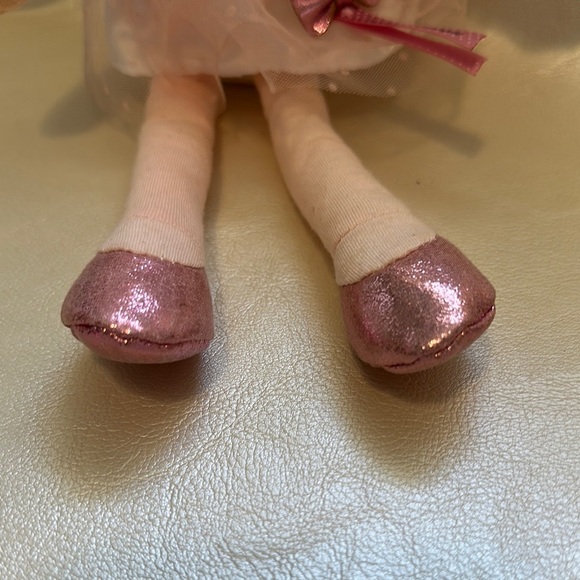 FAO Schwarz Pink and White Stuffed Animal Plush Doll - Picture 4 of 5